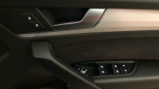 Audi Q5 40 TDI Quattro S Line 5dr S Tronic Diesel Estate